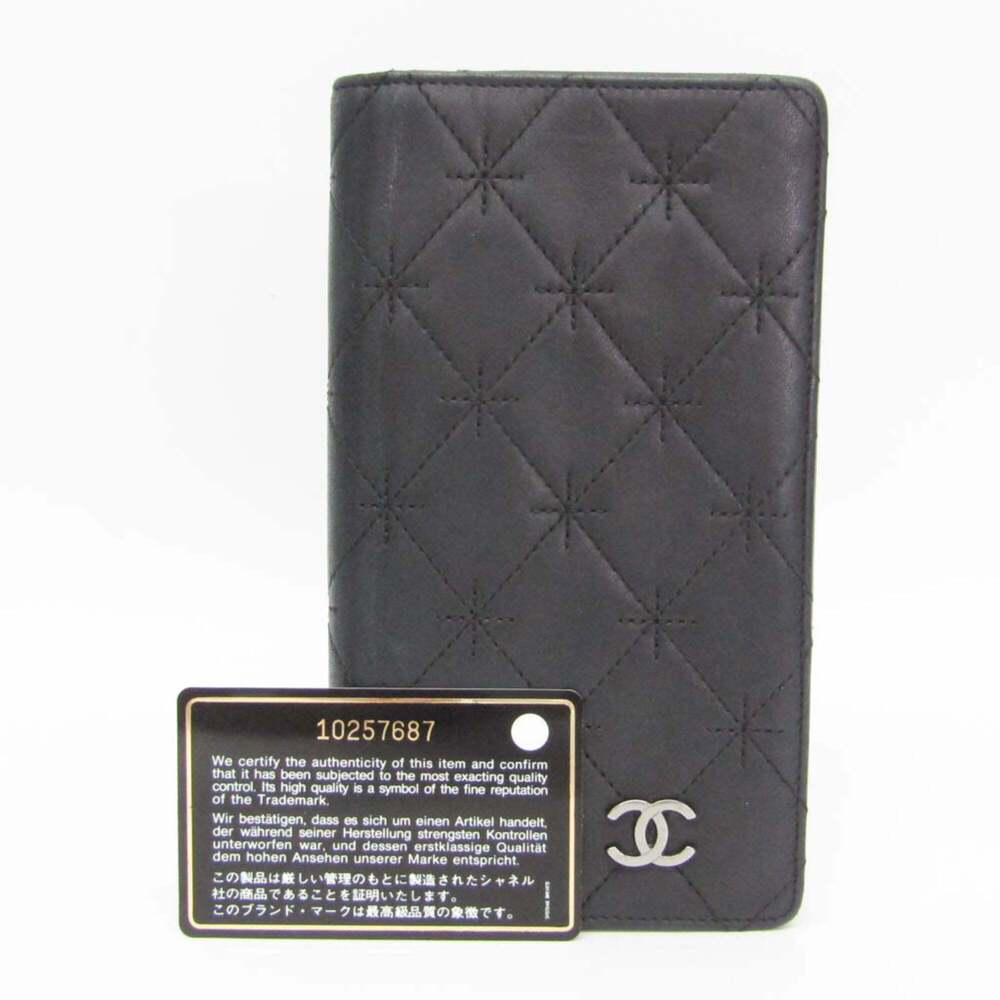 CHANEL Authentic Black Lambskin Leather Logo Wallet - Picture 2 of 16